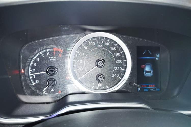 Used Toyota FRONTLANDER 2022 2.0L CVT Luxury PLUS Edition
