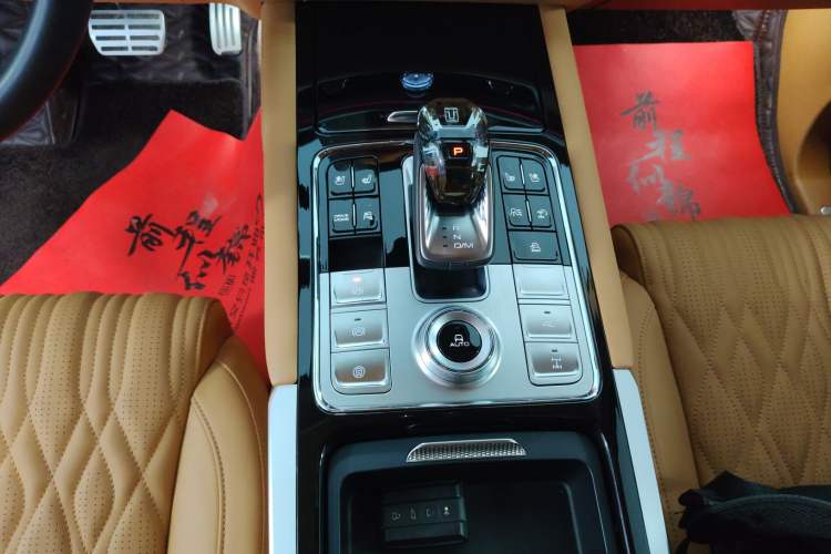 Used Tank 500 New Energy 2023 Hi4-T
