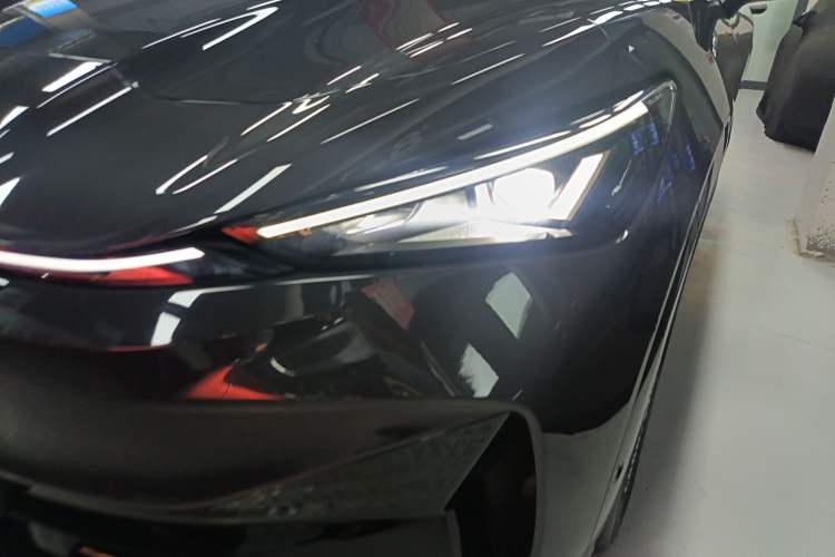 Used Volkswagen ID.UNYX 2024 Pro Long-Range Version
