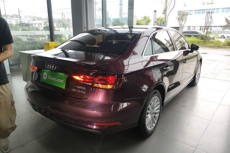 Used Audi A3 2014 Limousine 35 TFSI Automatic Advanced Model
