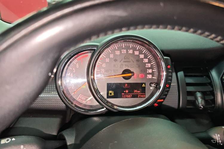 Used MINI MINI 2014 1.5T COOPER Fun