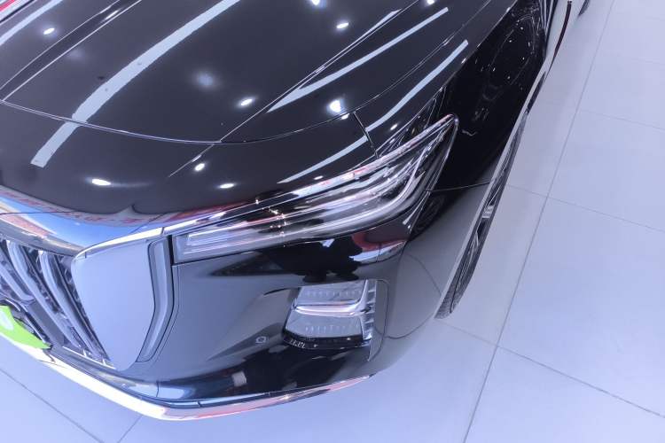 Used Hongqi H5 PHEV 2025 130 Super Hybrid Version
