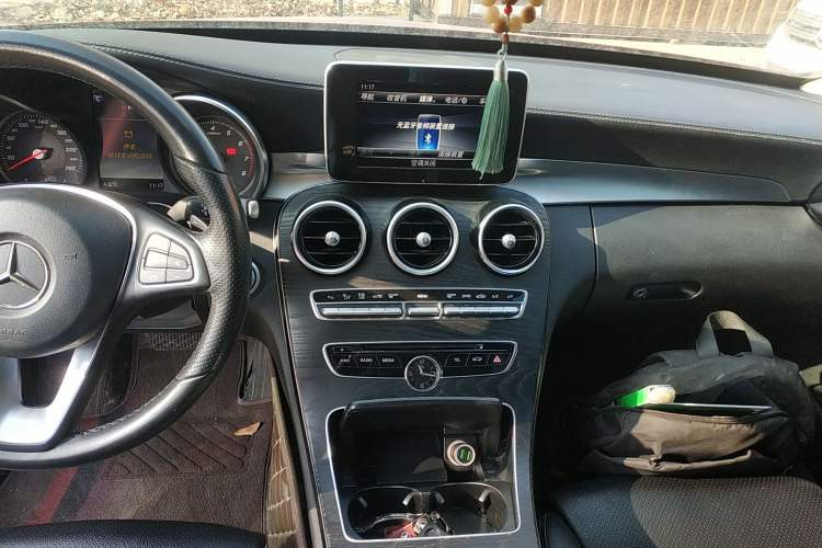 Used Mercedes-Benz C-Class 2018 C 180 L Fashion Edition Sport Version
