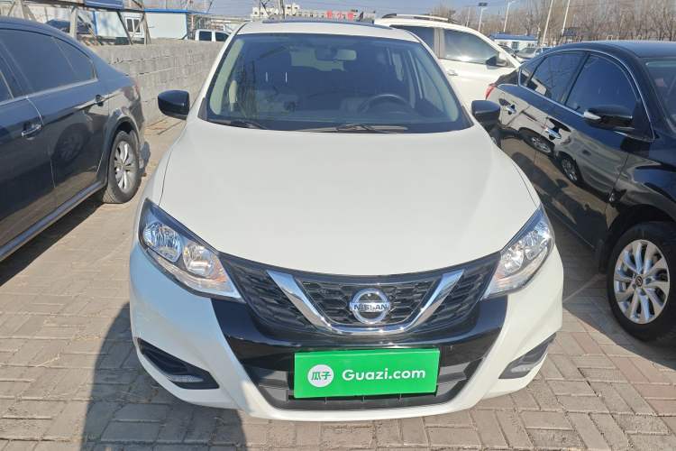 Used Nissan Tiida 2021 1.6L CVT Cool Edition
