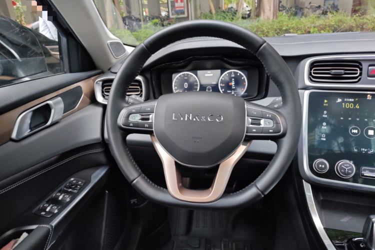 Used Lynk & Co 01 2017 2.0T Two-Wheel Drive Pro Edition
