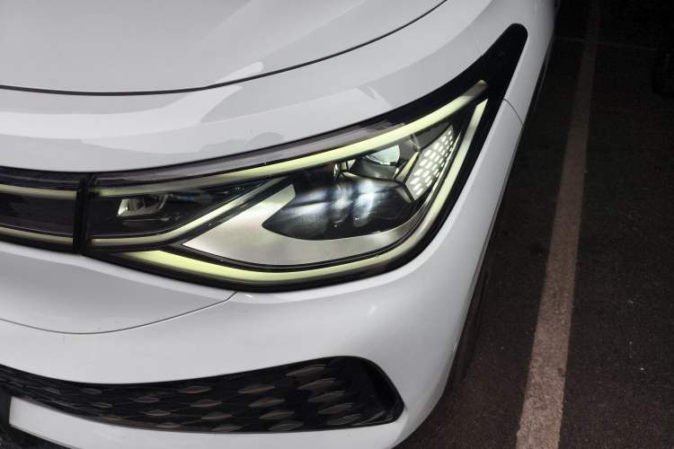 Used Volkswagen ID.6 X 2022 Smart Enjoyment Long-Range Edition