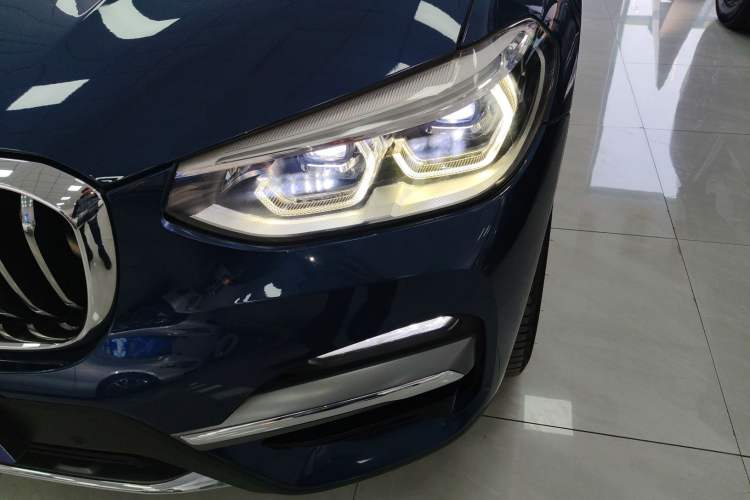 Used BMW X3 2018 xDrive28i Luxury Package China VI Emission Standard