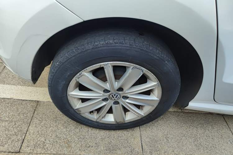 Used Volkswagen Polo 2014 1.4L Automatic Comfort Edition