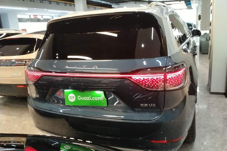 Used Hima AITO M9 2024 Range-Extended Max Edition 42 kWh 5-Seater Version
