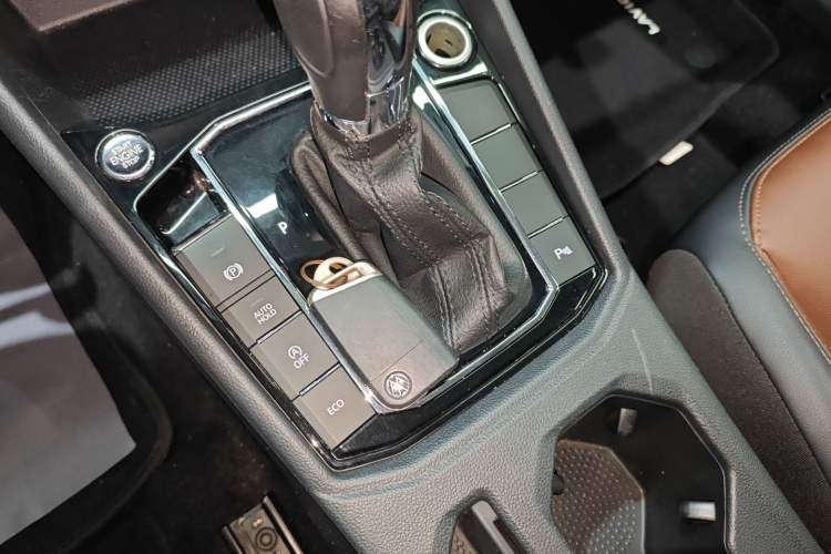 Used Volkswagen Lavida 2021 280TSI DSG Luxury Edition
