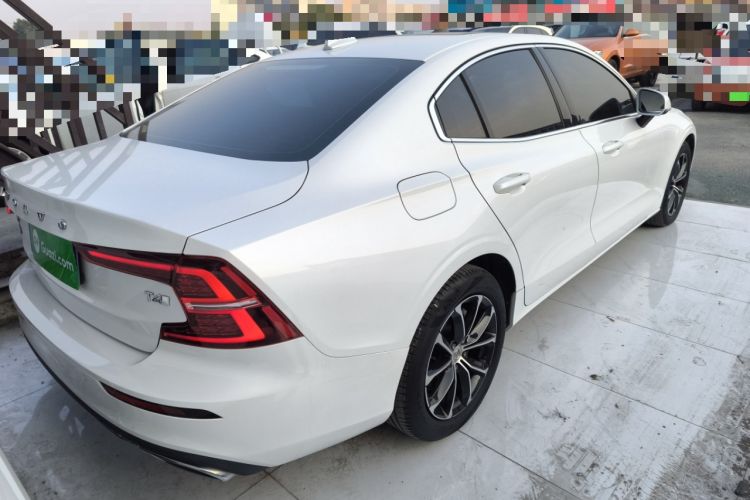 Used Volvo S60 2021 T4 Zhiyi Luxury Edition