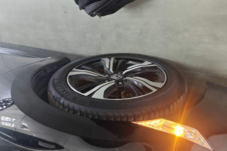 Used Honda Civic 2016 220TURBO CVT Prestige Edition
