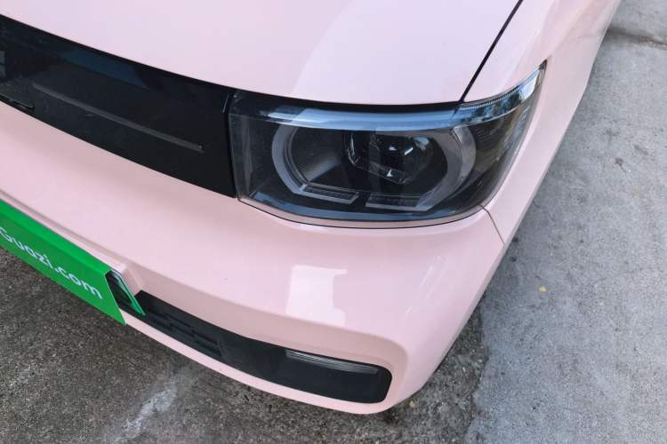 Used Wuling Hongguang MINIEV 2022 Macaron Premium Model – Lithium Iron Phosphate