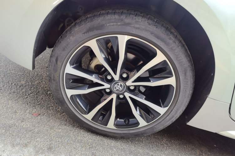 Used Toyota Levin 2021 Dual-Motor 1.8H E-CVT Sport Edition
