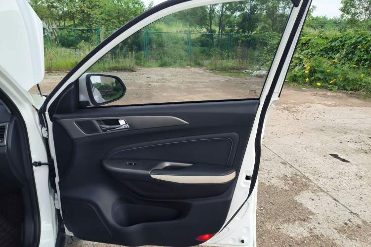 Used Changan CS35 2017 1.6L Automatic Luxury Model
