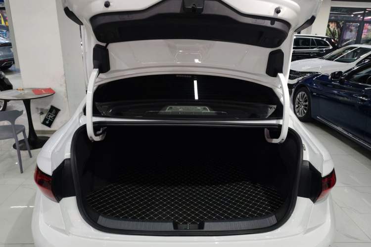 Used Volkswagen Sagitar 2023 300TSI DSG Excellence Edition
