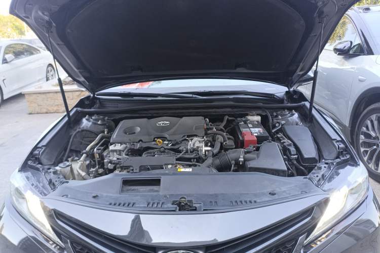 Used Toyota Camry 2019 2.5S FENGSHANG Version China VI Standard
