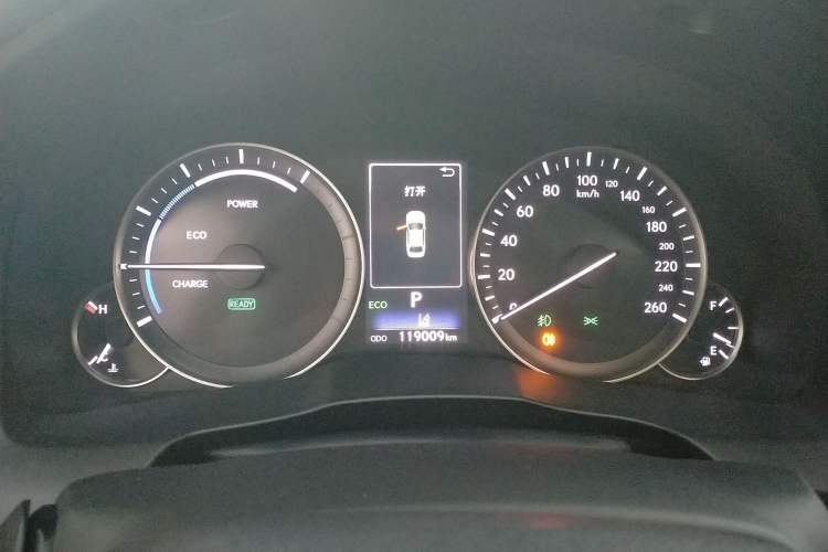 Used Lexus ES 2015 300h Comfort Edition
