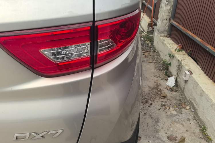 Used Soueast DX7 2015 1.5T Manual Luxury Model