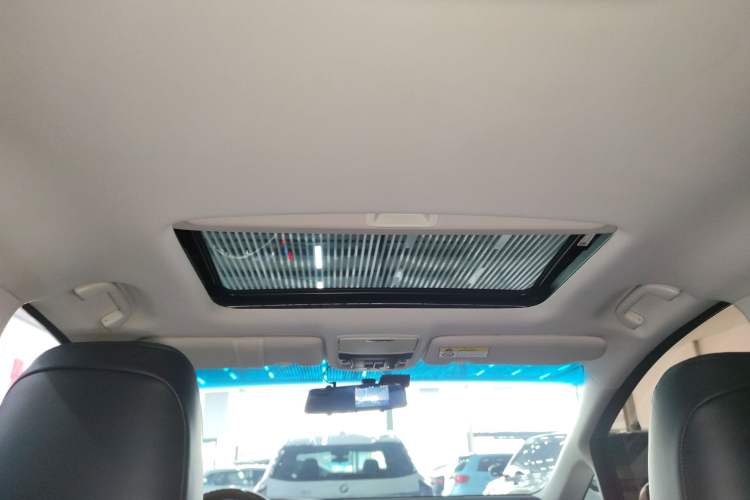 Used Honda Elysion 2016 2.4L Classic Edition
