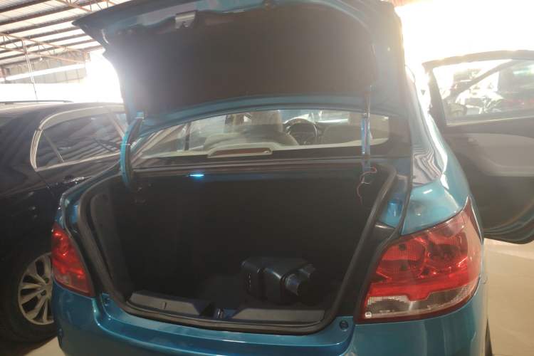 Used Chevrolet Sail 2015 Sail 3 1.5L Manual with Ideal Sunroof Edition