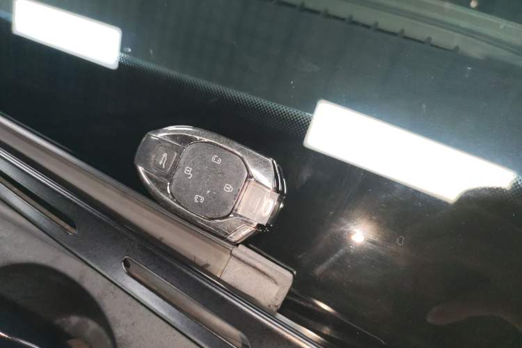 Used GAC Trumpchi M8 2023 Zongshi Series Dual-Motor Flagship Edition
