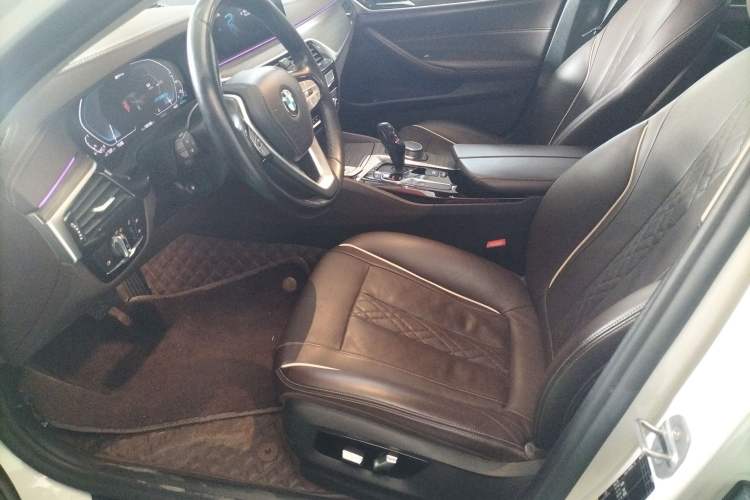 Used BMW 5 Series New Energy 2020 Mileage Upgrade Version 530Le Luxury Package