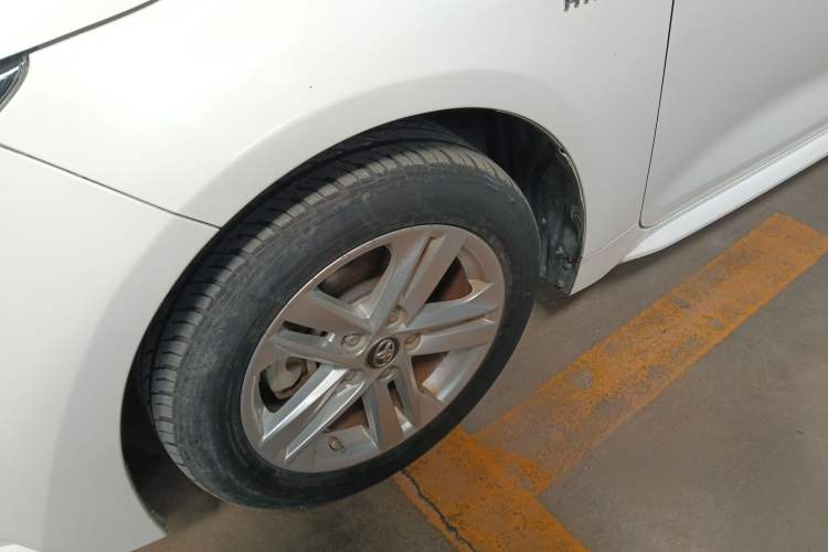 Used Toyota Levin 2022 Dual-Motor 1.8H E-CVT Leading Edition
