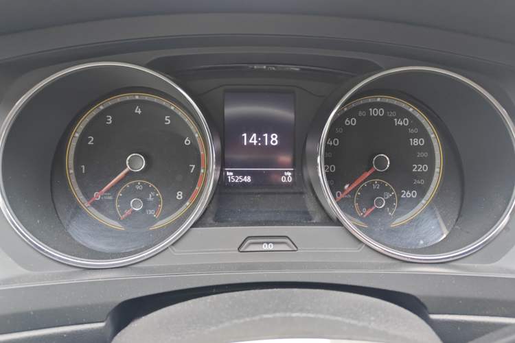 Used Volkswagen Tiguan L 2021 280TSI Automatic Two-Wheel Drive Comfort Edition – Low-Trim Version
