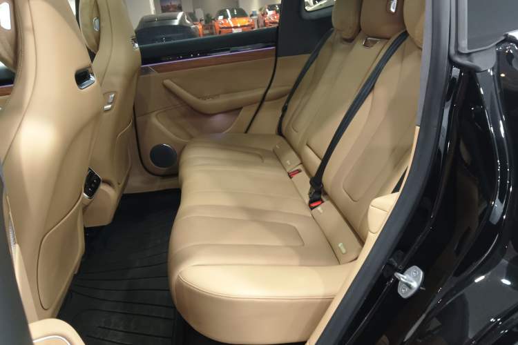 Used Hima Luxeed R7 2024 All-Electric 736 km Ultra
