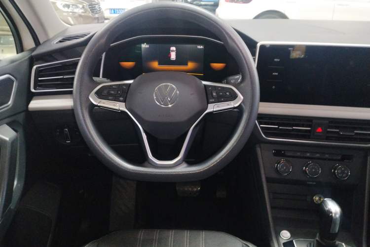 Used Volkswagen Tiguan L 2022 330TSI Automatic Two-Wheel Drive Comfort Edition
