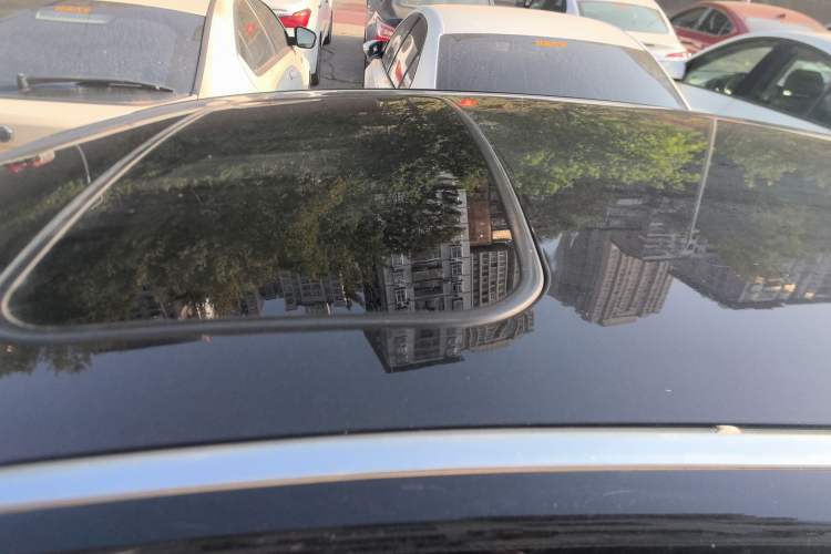 Used Zotye Z700 2016 1.8T DCT Luxury Model
