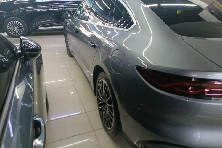 Used BYD Han 2022 DM-i 121KM Luxury Model