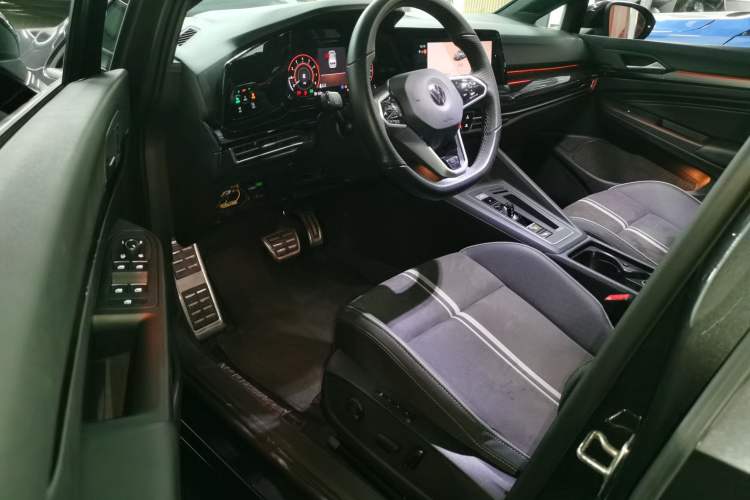 Used Volkswagen Golf 2023 280TSI DSG R-Line Lite