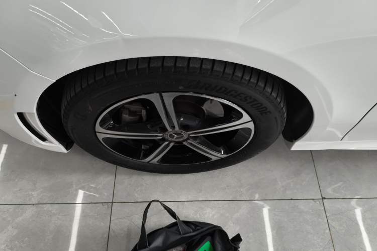 Used Mercedes-Benz A-Class 2022 Revised Version A 200 L Sport Sedan Fashionable Style
