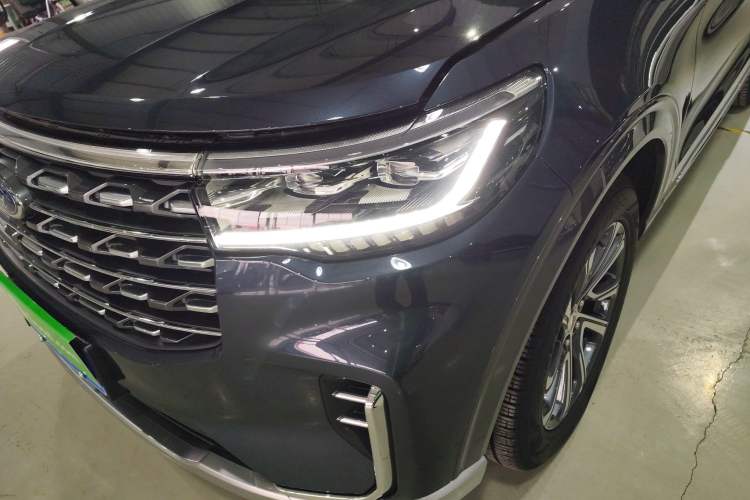 Used Ford Explorer 2023 EcoBoost 285 4x4 Trend Plus Edition 6 Seats
