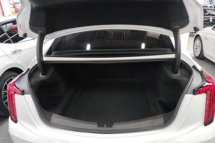 Used Cadillac CT5 2021 28T Luxury Version
