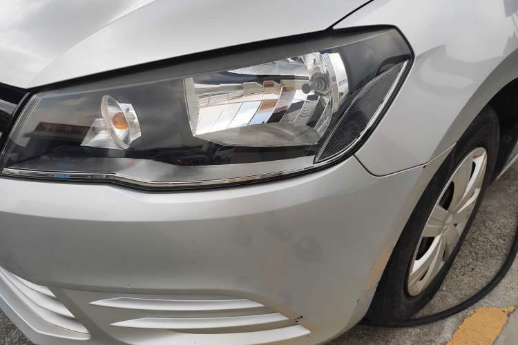 Used Volkswagen Jetta 2013 1.6L Manual Fashion Edition