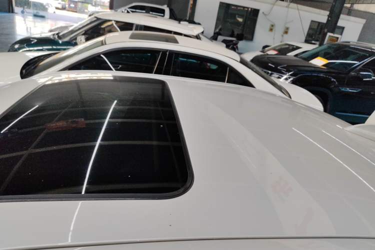 Used BMW 3 Series 2017 320Li Fashion Model
