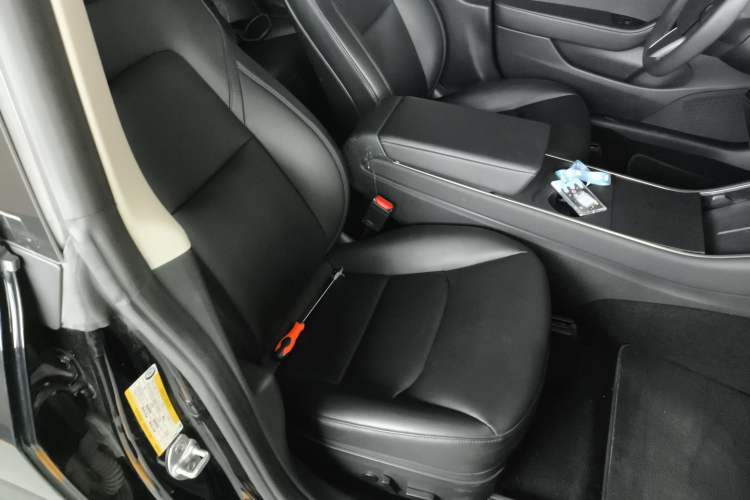 Used Tesla Model 3 2020 Long-Range Rear-Wheel-Drive Version