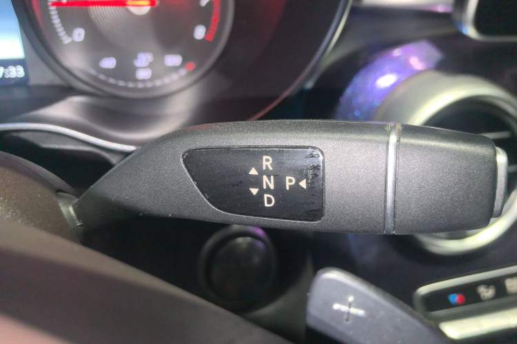 Used Mercedes-Benz GLC 2019 GLC 260 L 4MATIC Dynamic Model
