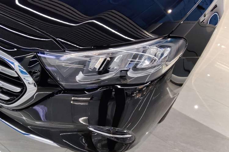 Used Mercedes-Benz E-Class 2025 Facelift E 300 L Luxury Edition