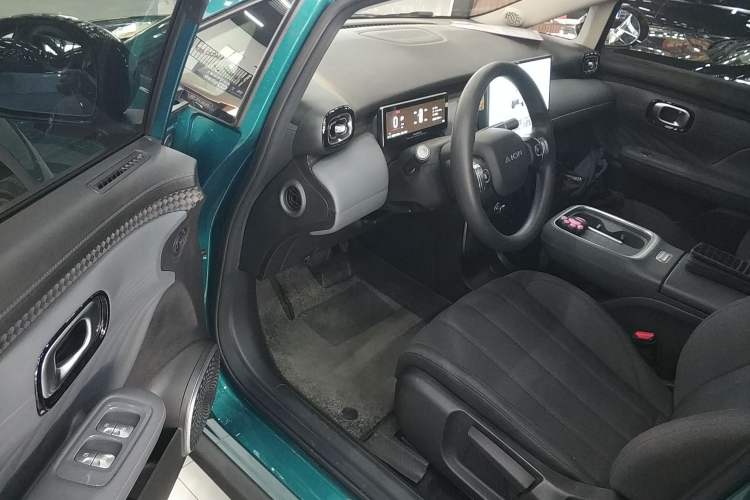 Used AION UT 2025 330 Star Edition