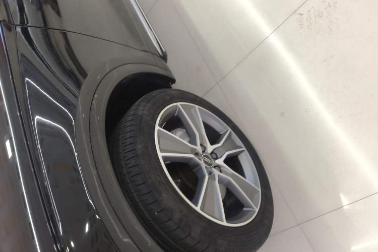 Used Audi Q5L 2022 45T Luxury Dynamic Model