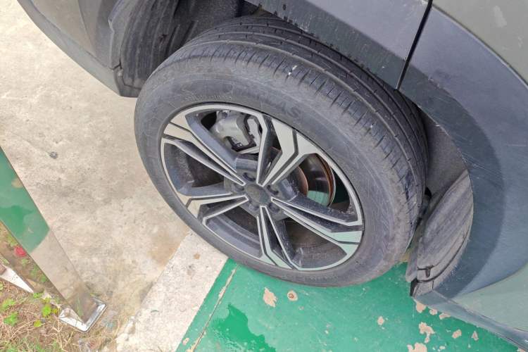 Used  L7 2023 1.5T 115 km Starship
