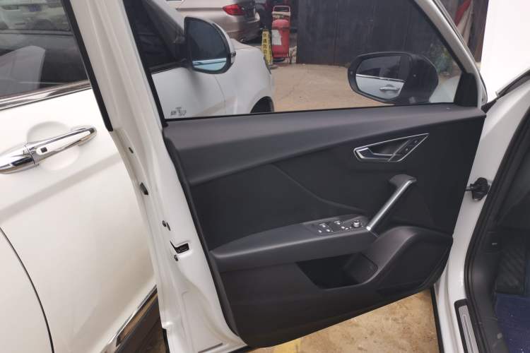 Used Audi Q2L 2020 35 TFSI Fashion Dynamic Model