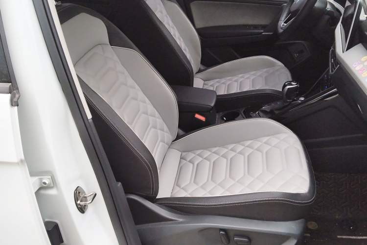 Used Volkswagen Tayron 2023 280TSI Two-Wheel-Drive Luxury Plus Advanced Version