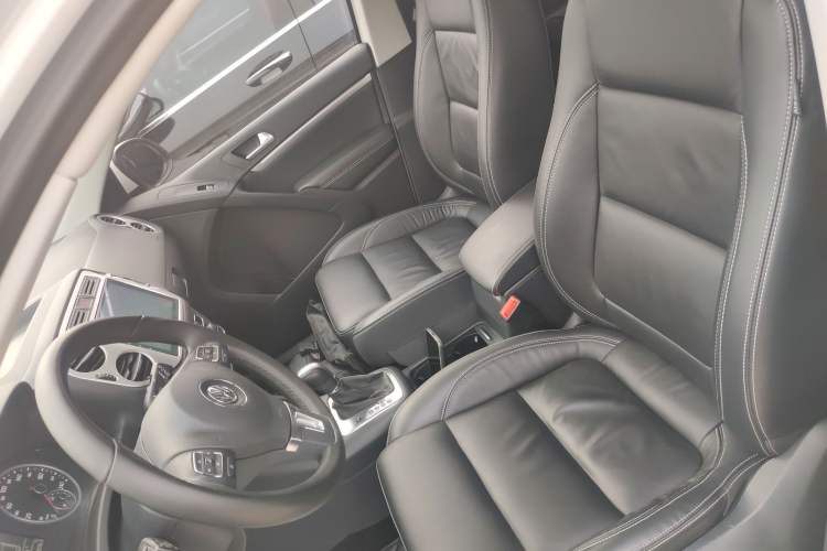 Used Volkswagen Tiguan 2017 300TSI Automatic Two-Wheel Drive Silk Road Comfort Edition