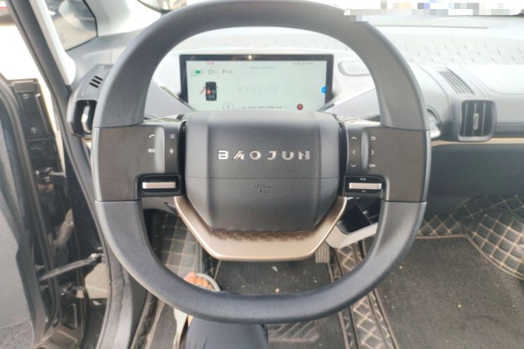 Used Baojun KiWi EV 2022 Designer Lite Edition Lithium Iron Phosphate
