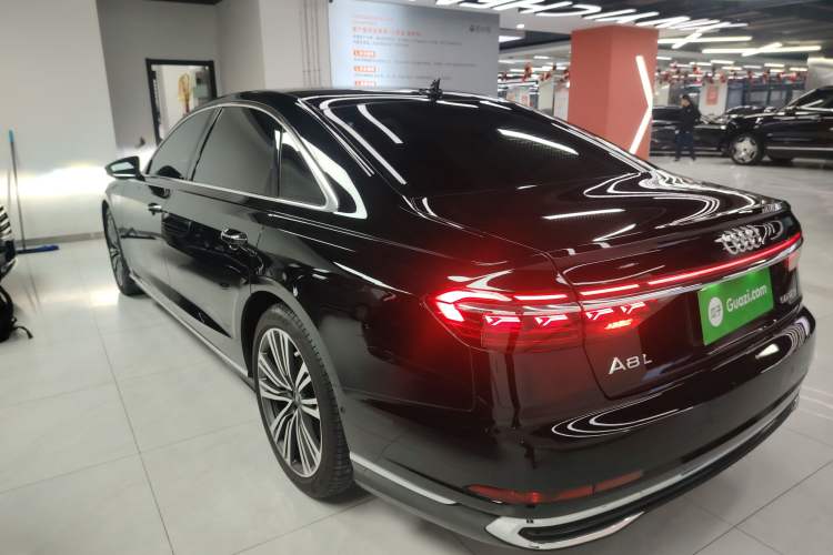 Used Audi A8 2023 A8L 50 TFSI quattro Prestige Edition
